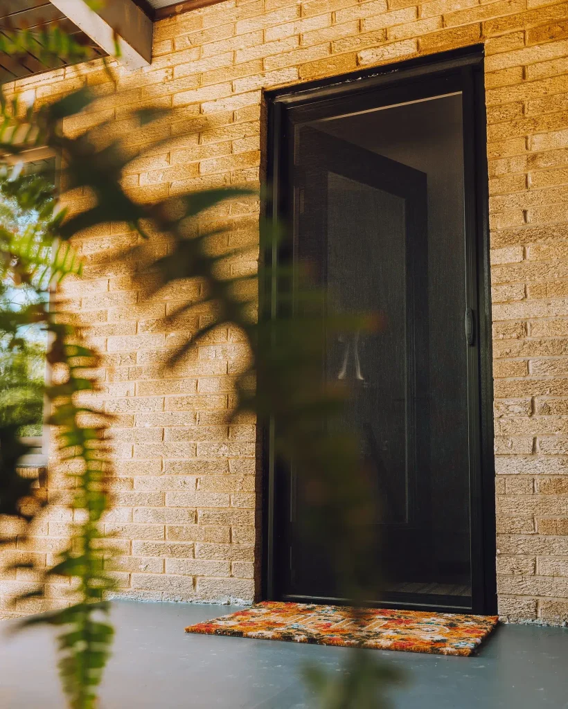 1750 Retractable Screen Door in Lethbridge