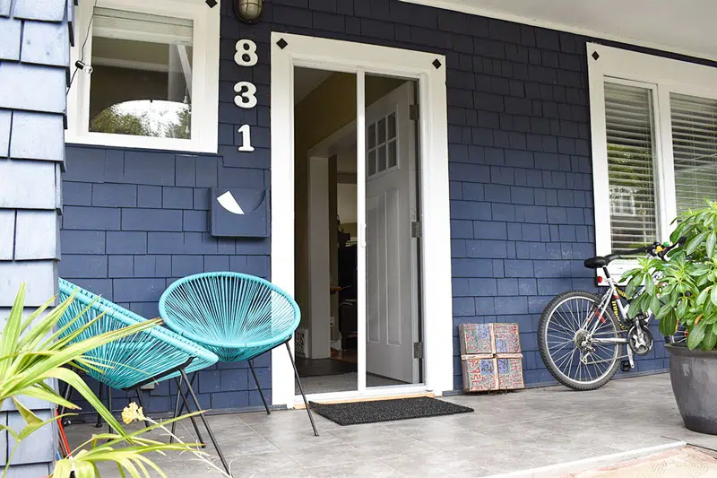 Single Entry Retractable Screen Doors in Lethbridge, Alberta